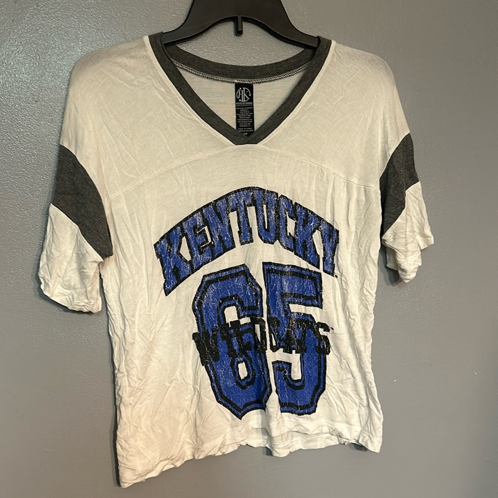 University of Kentucky T-shirt size SMALL